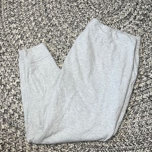 Eileen Fisher capris